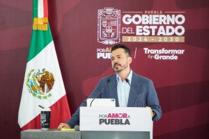 Garcia-Parra-exhibio-a-Simon-Levy-3