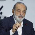Carlos Slim anuncia inversiones en México de 5.000 millones de dólares en 2026